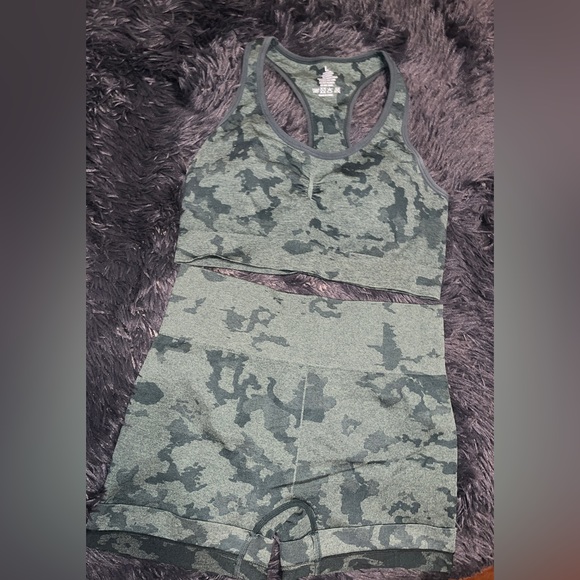 Workout set - Picture 2 of 5